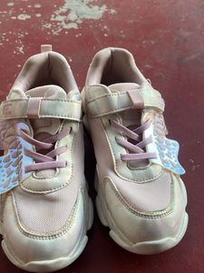 sneakers 8-10 yrs girl