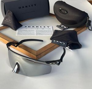 Trending Oakley Sunglasses