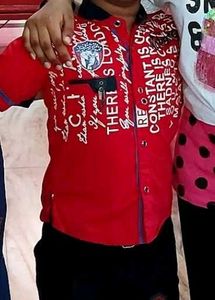 Red Graphic Print Shirt ,& jeans combo