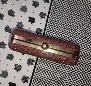 Women's clutch.