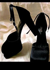 black  Platform Sandals