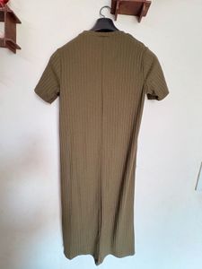 Ribbed Olive Green midi