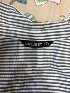 Striped Sleeveless Collared Top