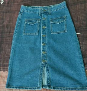 Blue Denim Button-Front Skirt