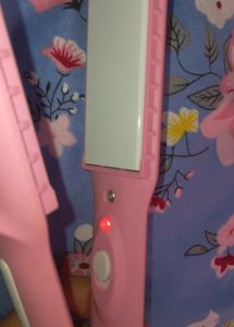NOVA Hair Straightener