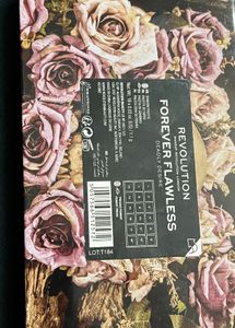 ❗️Rare❗️Makeup Revolution Eyeshadow Palette