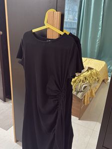Chic Black Ruched Midi Dress