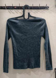 Cozy Ribbed Knit Sweater