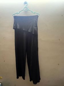 Elegant Black Wide-Leg Pants