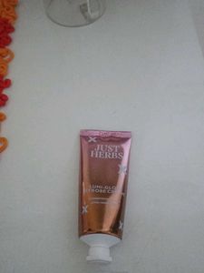 Just Herbs Lumi-Glo Strobe Cream