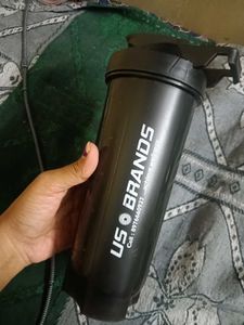 US Brands Shaker Bottle