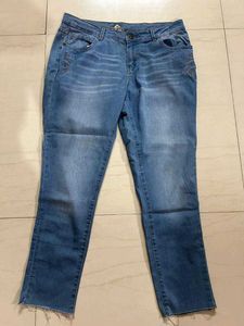 Stylish Blue Denim Jeans
