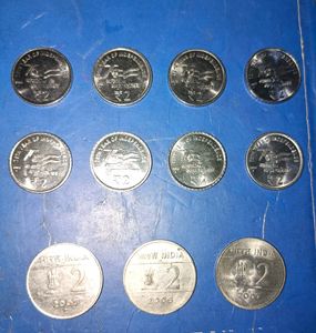 2 Ruppee 75th Independence & Cross Coin