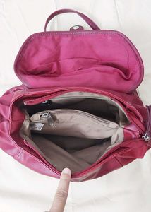 Baggit Stylish Burgundy Crossbody Bag