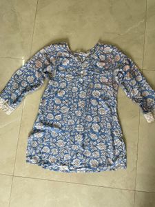 Blue Floral Print Kurta with Lace