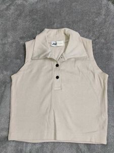 Cream Sleeveless Collared Top