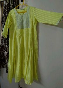 Elegant Yellow Shiny Kurta 💛 ☀️