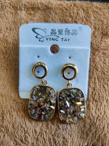 Elegant Ying Tai Drop Earrings