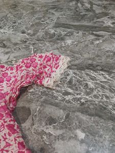 💗💗a cutie Floral short kurti💗💗