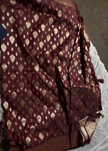 Maroon Banarasi Saree with Gold Weave(women’s)