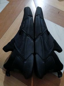 PUMA Strider V1 Slip-On Black Sneakers