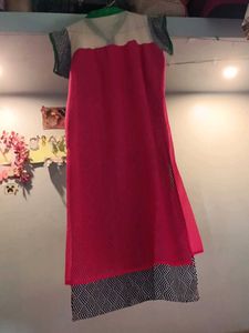 Vibrant Pink Kurti with Geometric Print Trousers