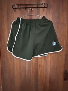 T-shirt and shorts set