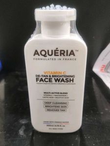 Aqueria Vitamin C Face Wash