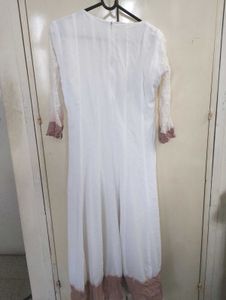 Elegant White Chikankari Kurta Set with Dupatta