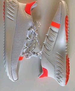 Adidas Tubular Dawn Sneakers