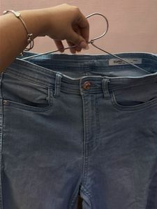 Light Wash High Waisted Jeans