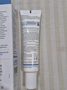 Plum Rice Water &amp; Niacinamide Sunscreen SPF 50