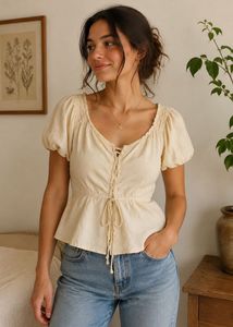 Cream Puff Sleeve Square Neck Top