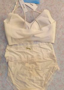 Comfortable Creamy colour Bra &amp; Panty Set of 3.