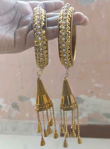 GOLDEN METAL LATKAN BANGLES 3