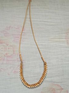 Elegant Gold & Pearl Necklace