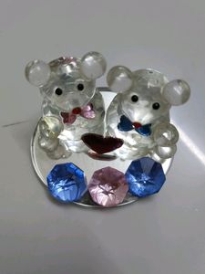 Crystal Showpiece