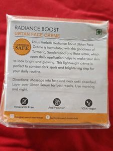 Lotus Herbals Ubtan Face Creme