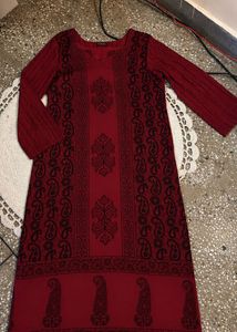 Elegant Red Kurta with Black Paisley Print