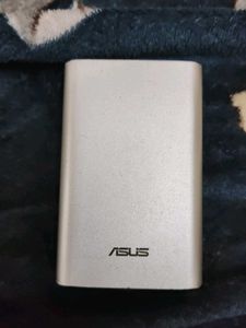 NEGOTIABLE ASUS POWER BANK