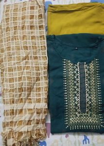 Sarara Suits