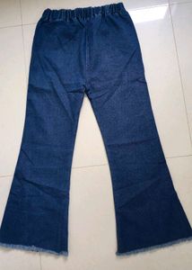 Stylish Flared Jeans with Button Detail