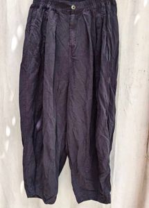 I. Dark Grey Pleated Cropped Pants