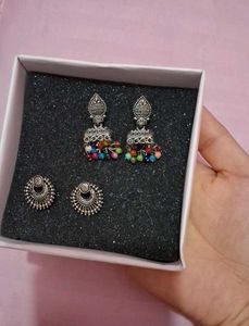 Traditional Indian Earrings Set