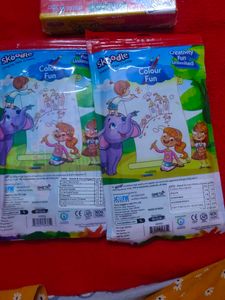 Kids puzzles and stationery items