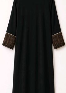 Elegant Black Kurta with Embellished Sleeves