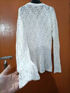 White Lace Top 🤍
