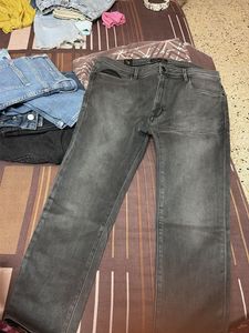Stylish Grey Wash Denim Jeans