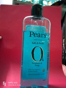 Pears Soft &amp; Fresh Body Wash