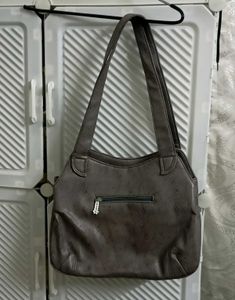 Stylish Grey Shoulder Bag